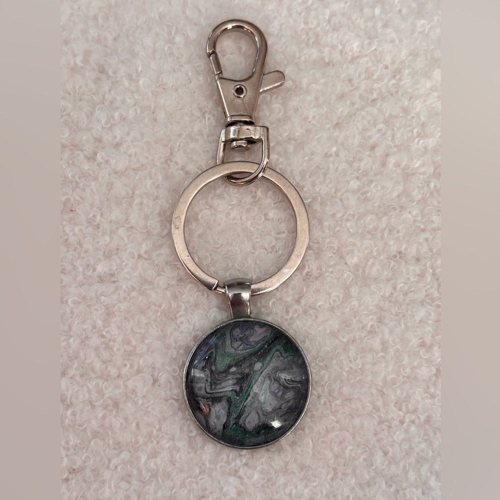 🆕 Handmade Keychain-NWOT